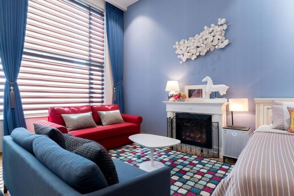 Apartment Beautiful Duplex In Hongdae Seoul