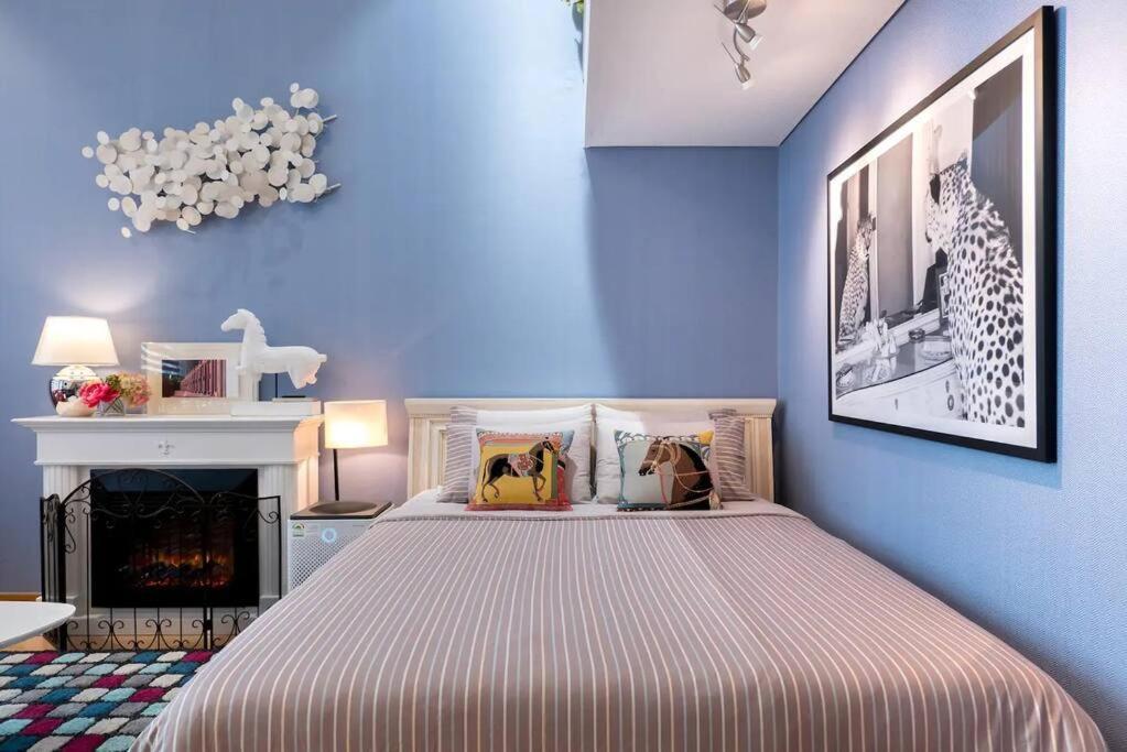 Apartment Beautiful Duplex In Hongdae *