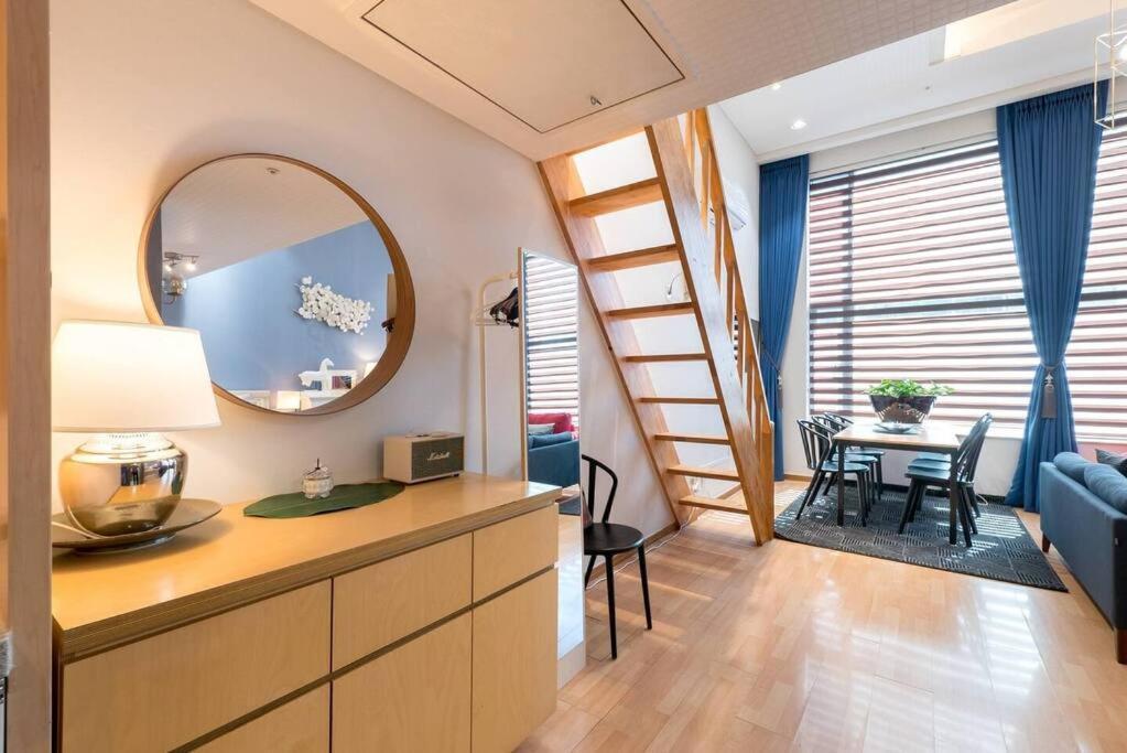 Beautiful Duplex In Hongdae