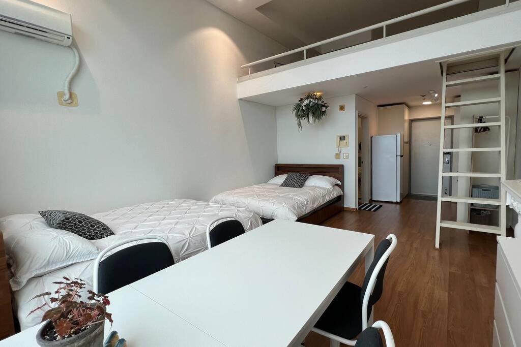 Beautiful Duplex In Hongdae Seoul