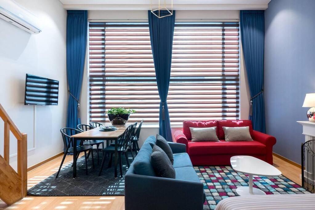 Beautiful Duplex In Hongdae Apartment