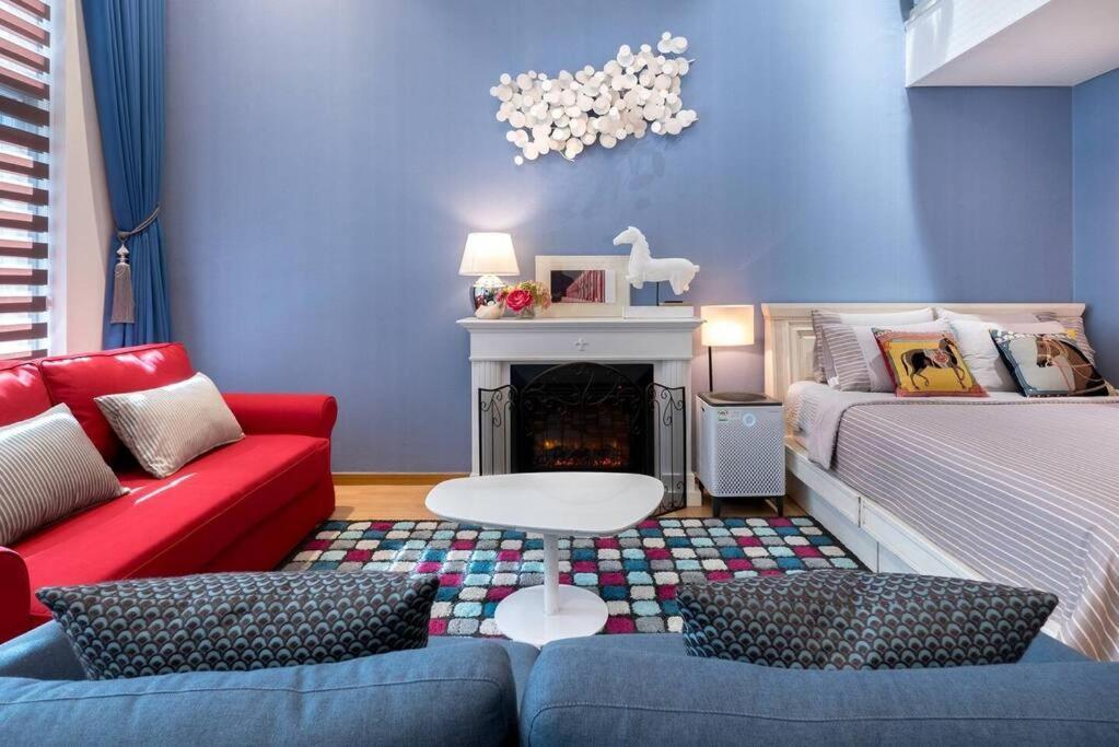 Beautiful Duplex In Hongdae
